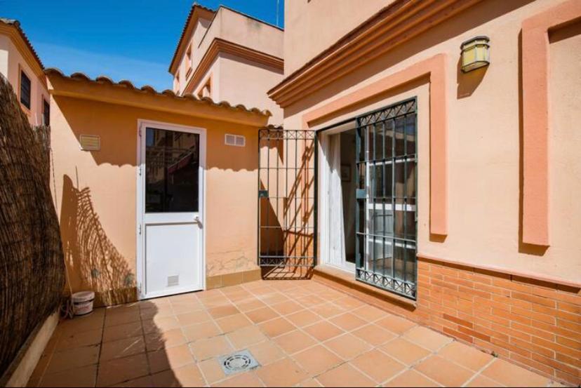 3 La Casa De Marilo Apartment Tomares Exterior photo